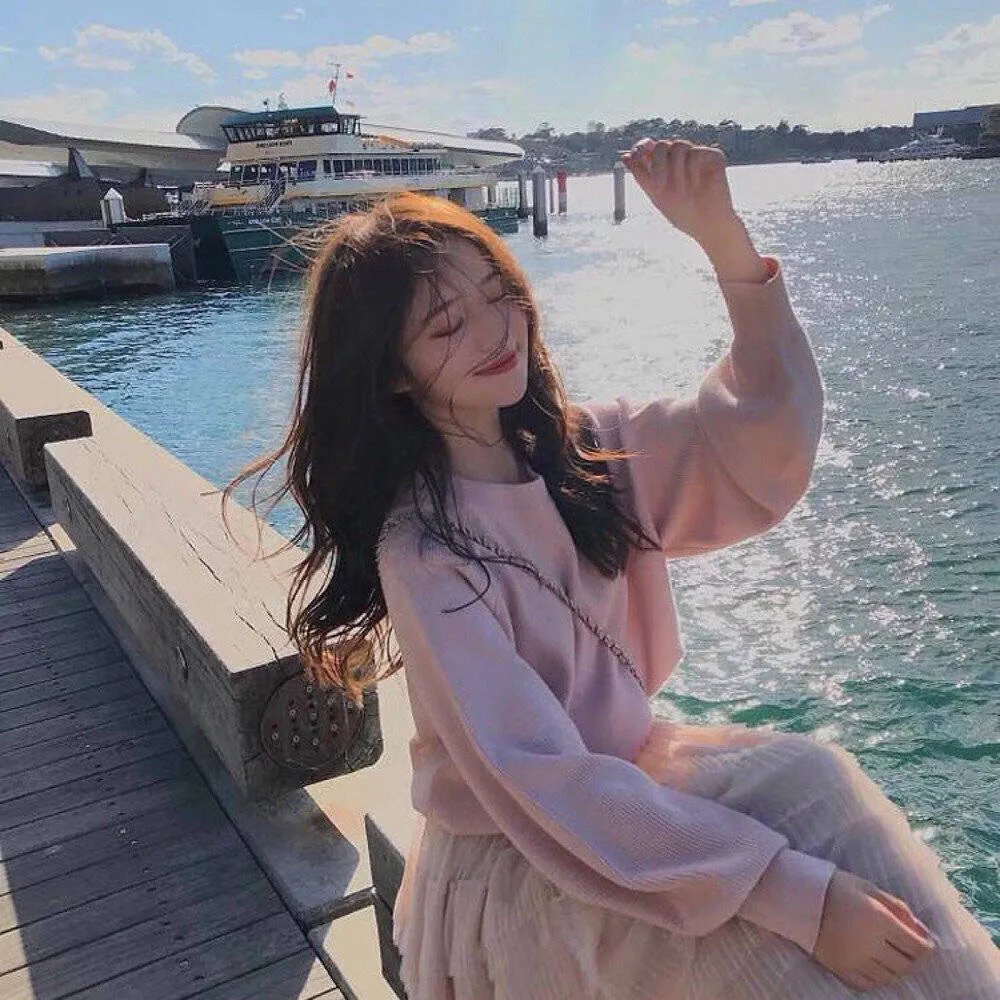 地狱万岁海报
